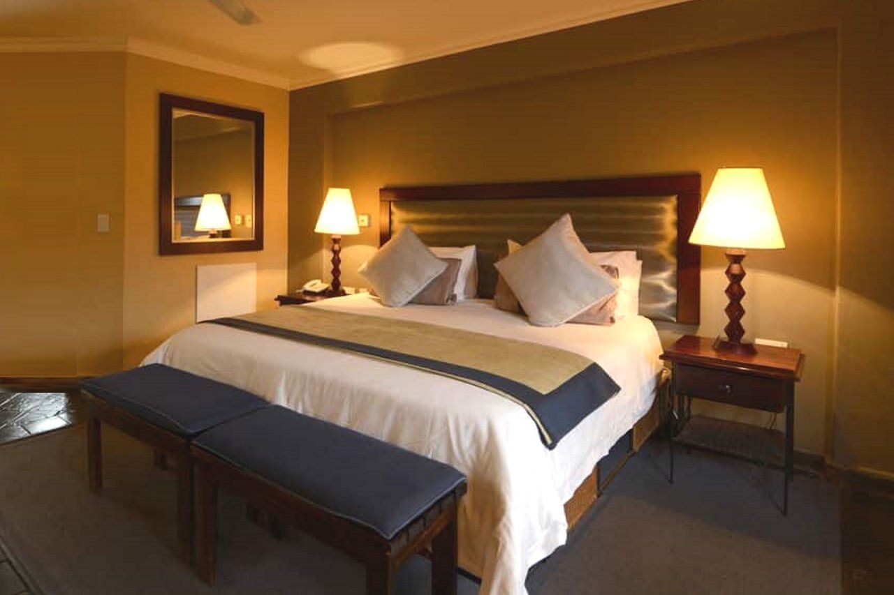 Whalesong Hotel & Spa Плеттенберг-Бей Экстерьер фото